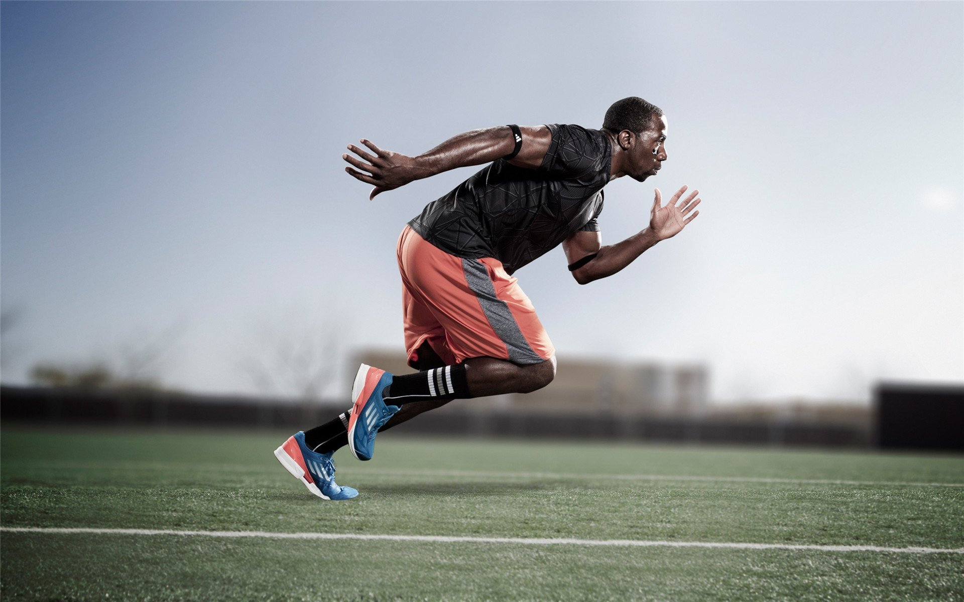 勇士队目标三连冠,誓不言败,勇士全队